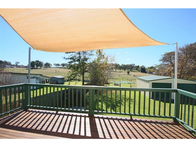 38 Molesworth Street, Tenterfield NSW 2372