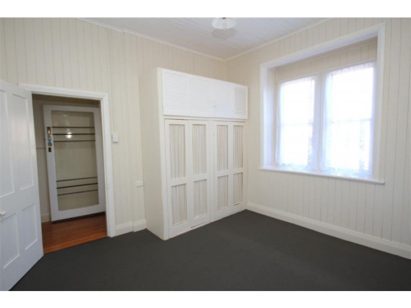 38 Molesworth Street, Tenterfield NSW 2372