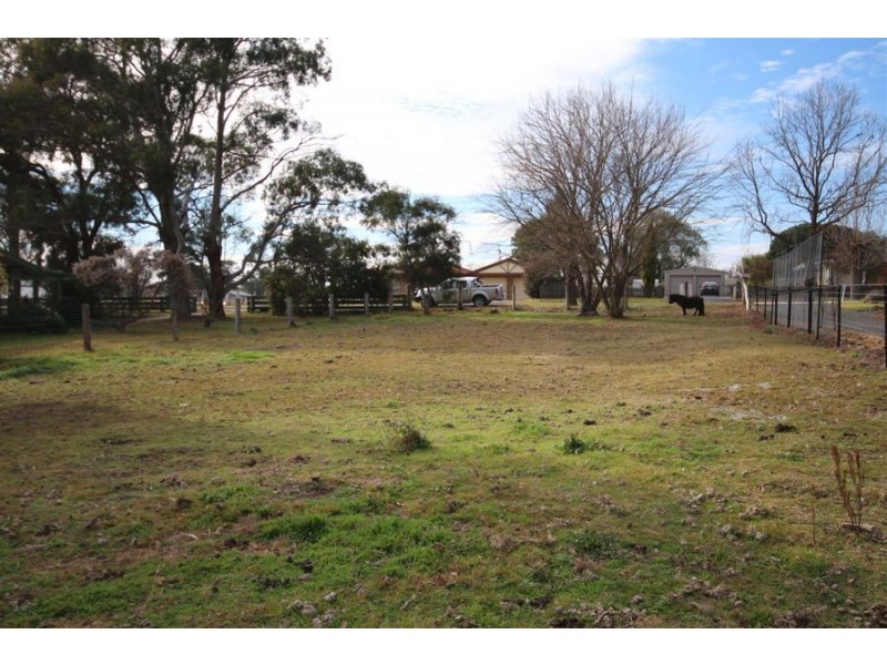 210 Logan Street, Tenterfield NSW 2372