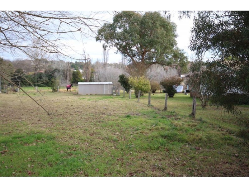 210 Logan Street, Tenterfield NSW 2372