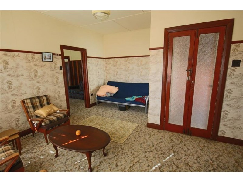 59 High Street, Tenterfield NSW 2372