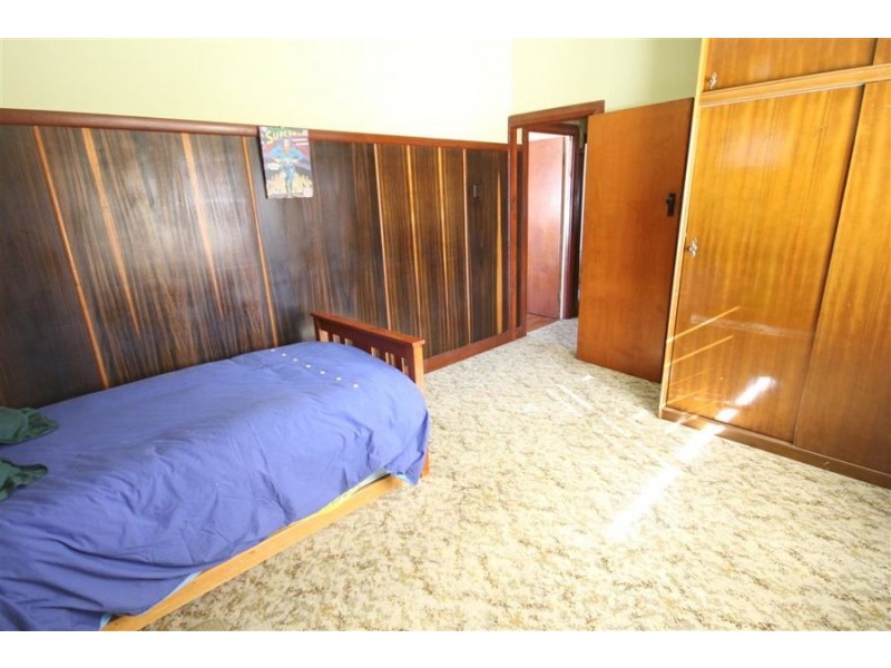 59 High Street, Tenterfield NSW 2372