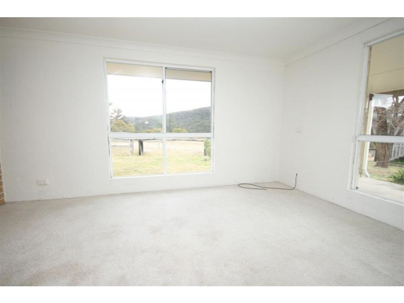 2 Wades Road, Tenterfield NSW 2372