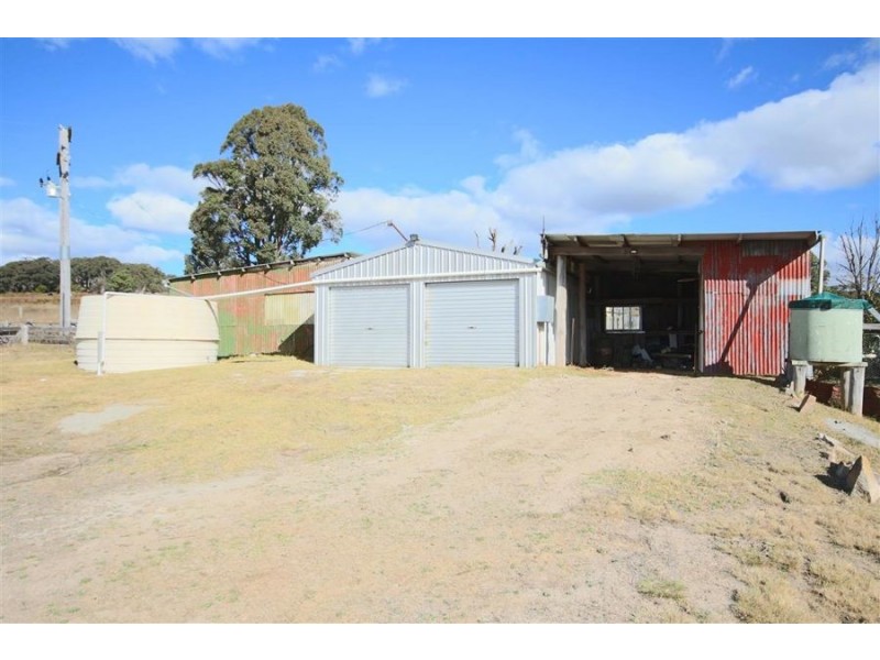 2 Wades Road, Tenterfield NSW 2372