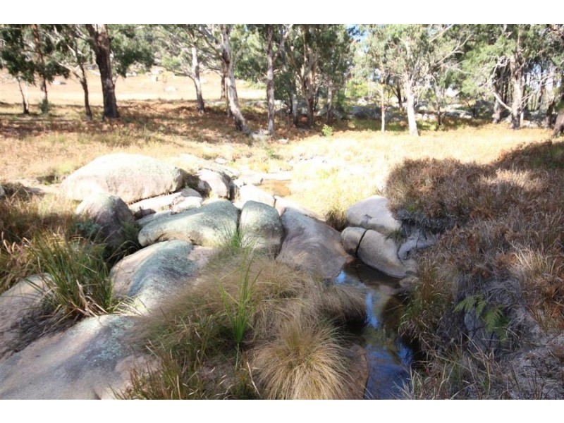 2 Wades Road, Tenterfield NSW 2372