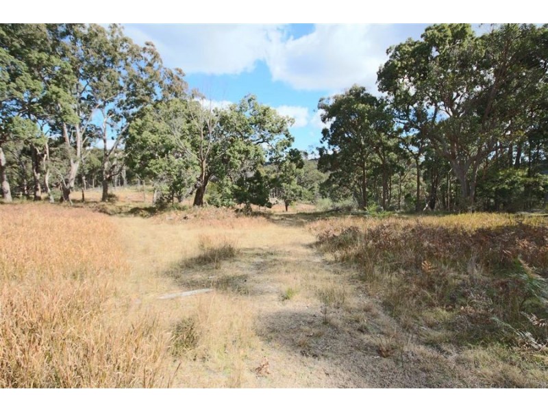 2 Wades Road, Tenterfield NSW 2372