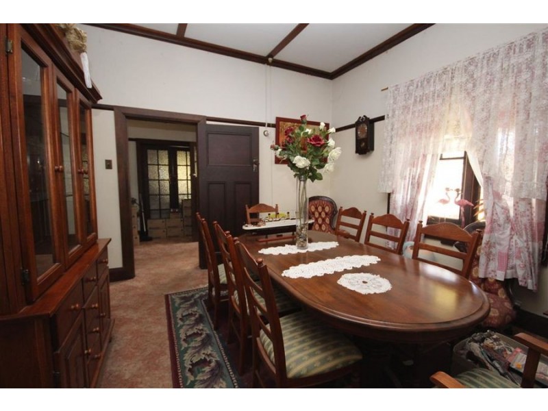 87 Martin Street, Tenterfield NSW 2372