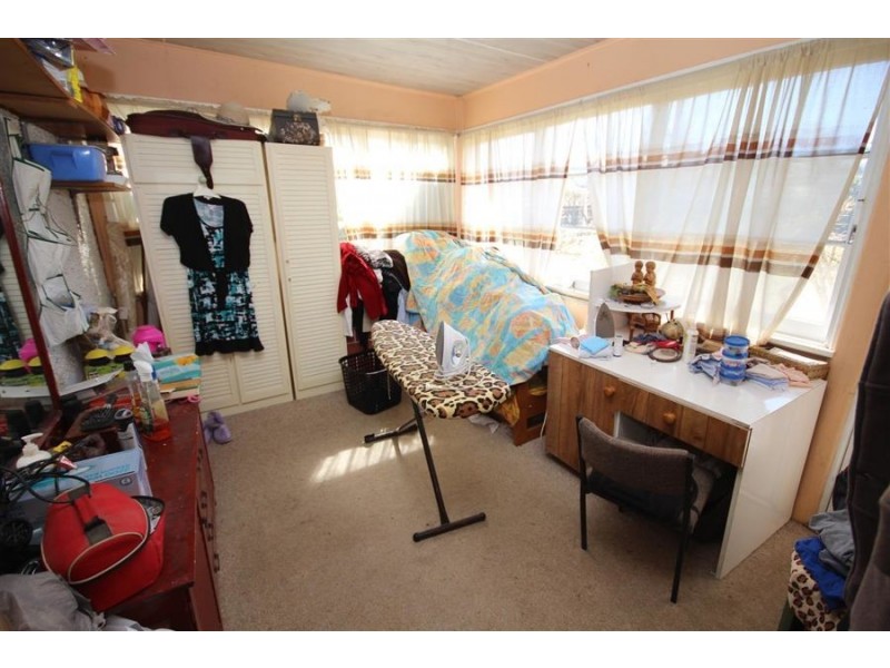 87 Martin Street, Tenterfield NSW 2372