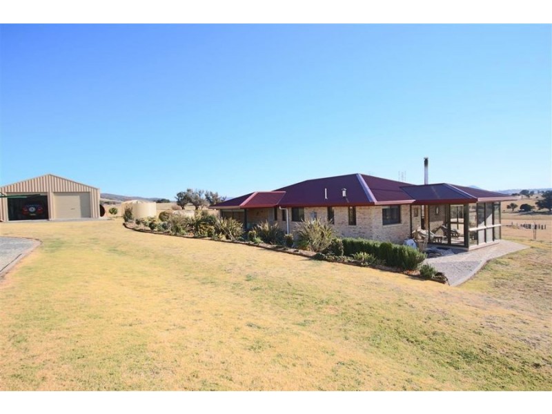 25 Millers Lane, Tenterfield NSW 2372