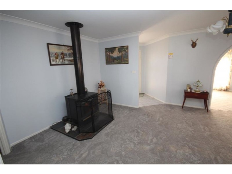 7 Logan Street, Tenterfield NSW 2372