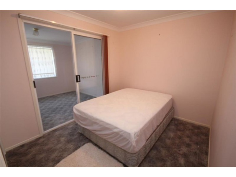 7 Logan Street, Tenterfield NSW 2372