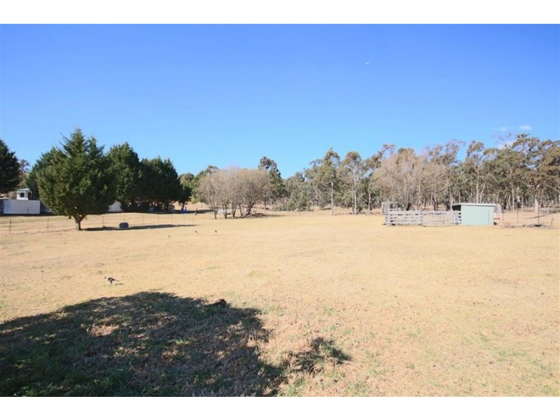 7 Logan Street, Tenterfield NSW 2372