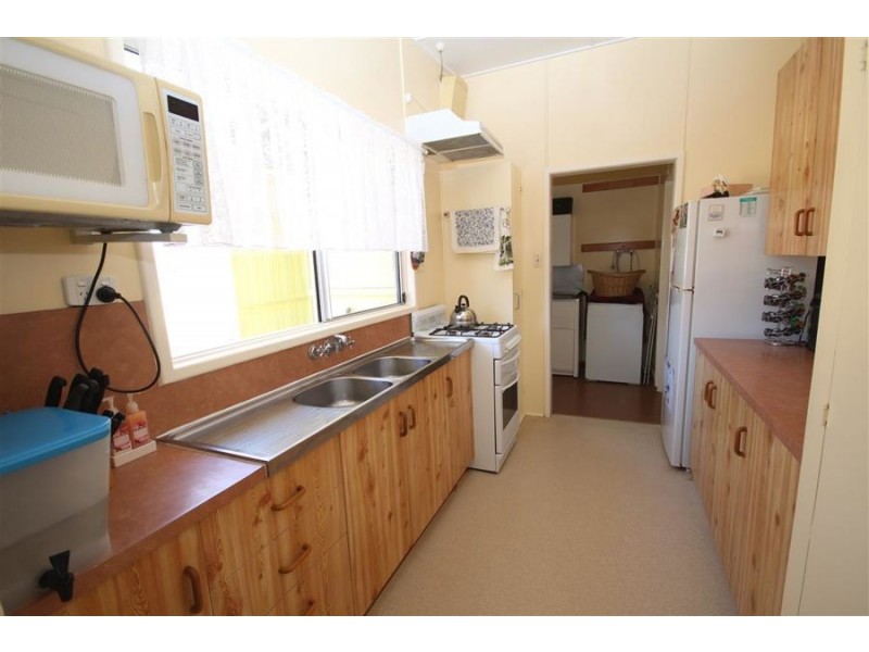 60 Bulwer Street, Tenterfield NSW 2372