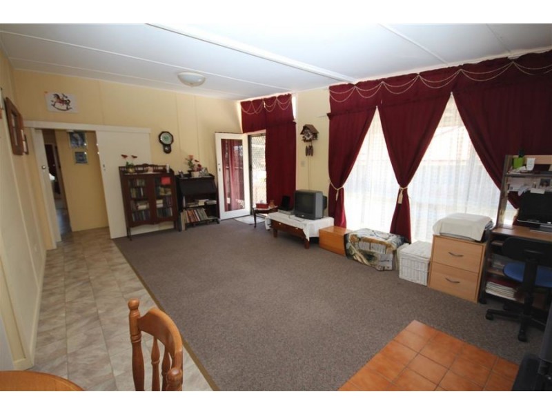 60 Bulwer Street, Tenterfield NSW 2372