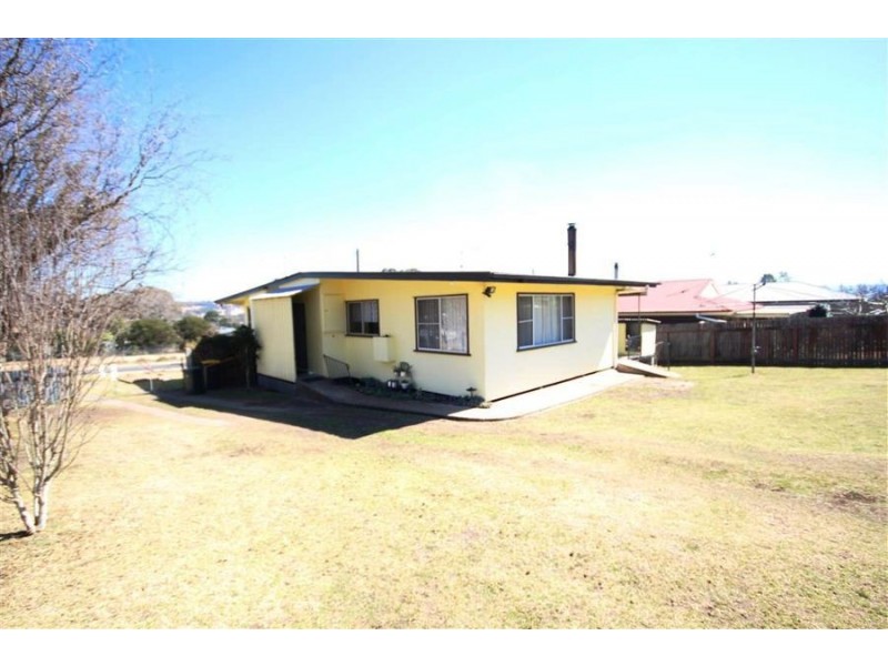 60 Bulwer Street, Tenterfield NSW 2372