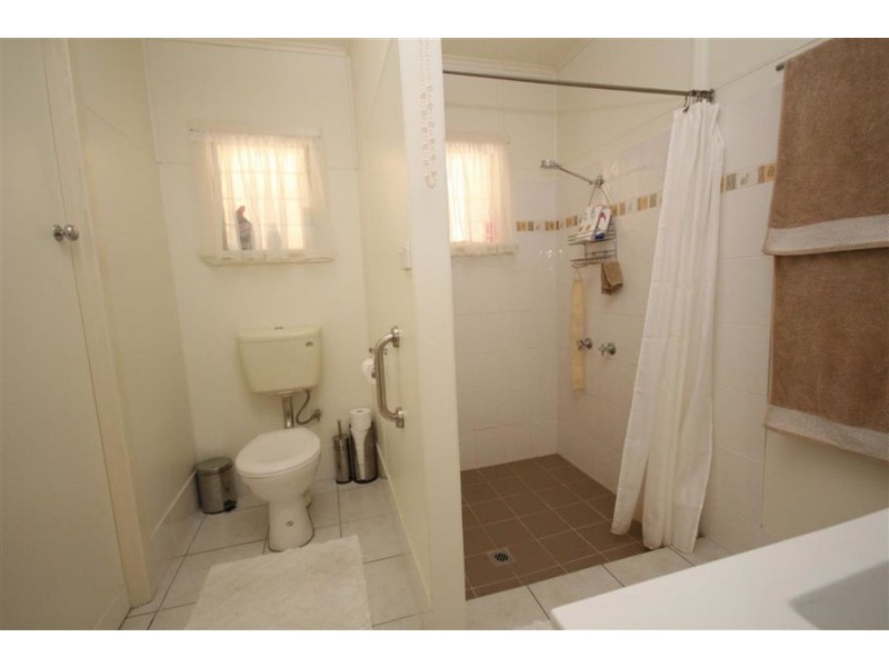 174 Manners Street, Tenterfield NSW 2372