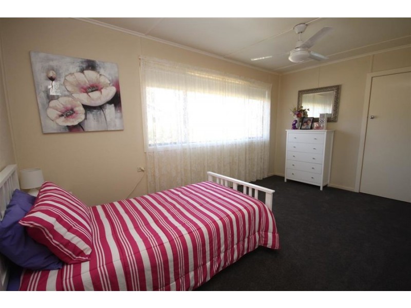 174 Manners Street, Tenterfield NSW 2372