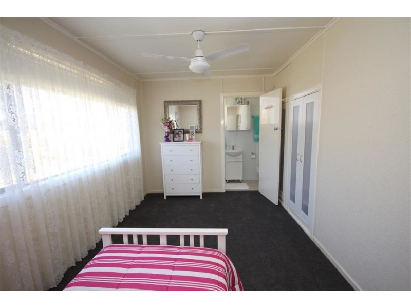 174 Manners Street, Tenterfield NSW 2372