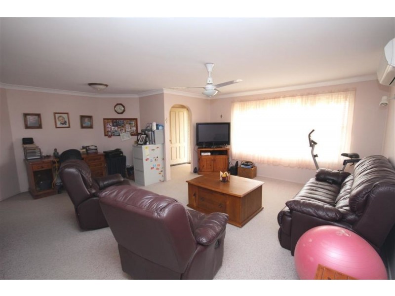 250 Bulwer Street, Tenterfield NSW 2372