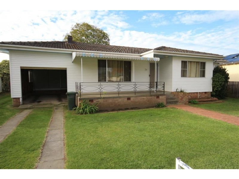 26 High Street, Tenterfield NSW 2372