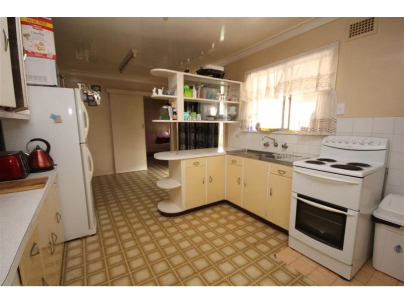 26 High Street, Tenterfield NSW 2372