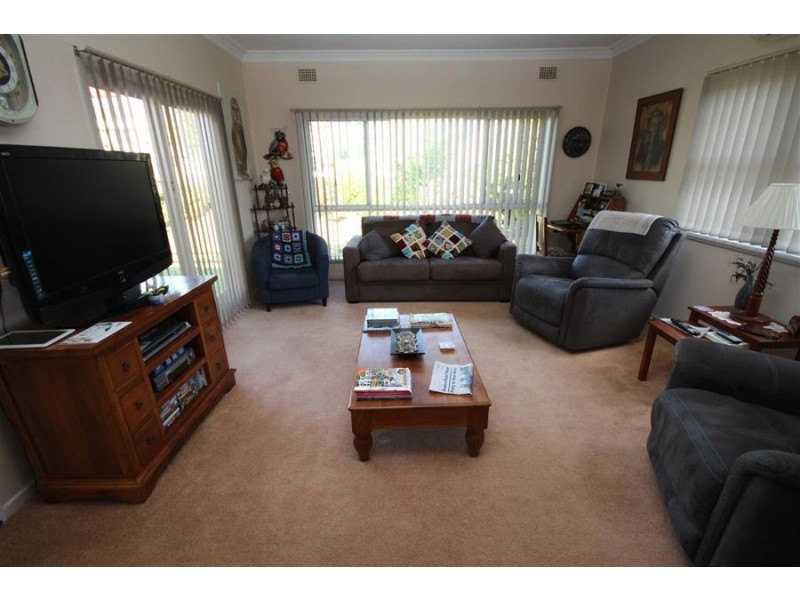 145 Bulwer Street, Tenterfield NSW 2372