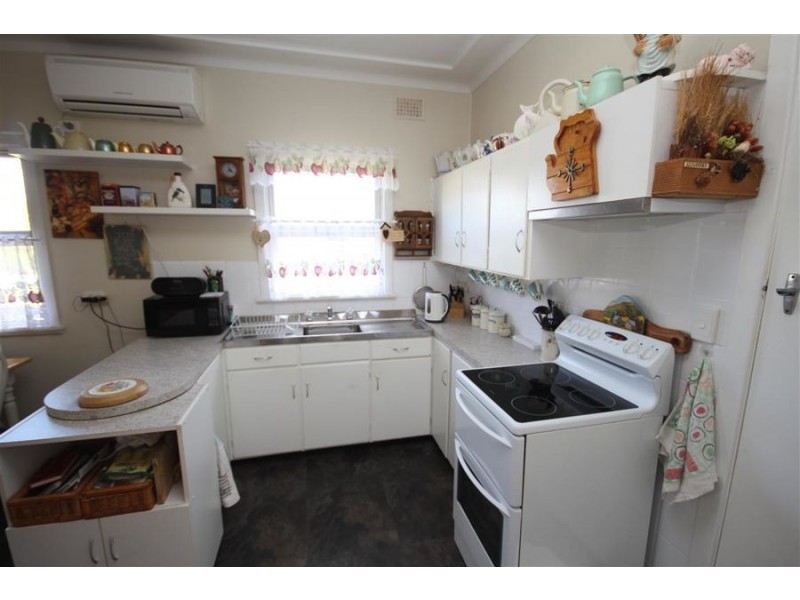 145 Bulwer Street, Tenterfield NSW 2372