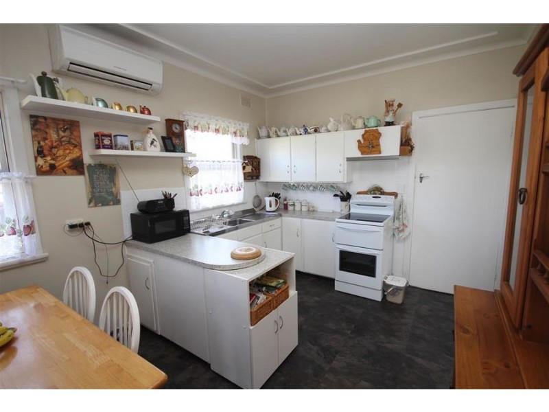 145 Bulwer Street, Tenterfield NSW 2372