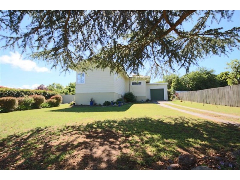 119 Wood Street, Tenterfield NSW 2372