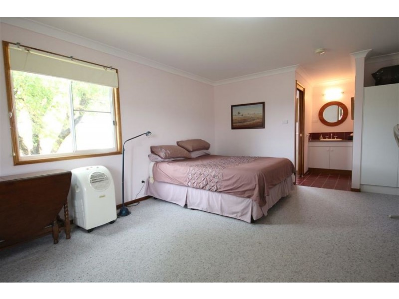 1259 Black Swamp Road, Tenterfield NSW 2372