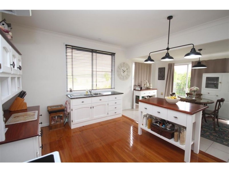 41 Clifton Street, Tenterfield NSW 2372