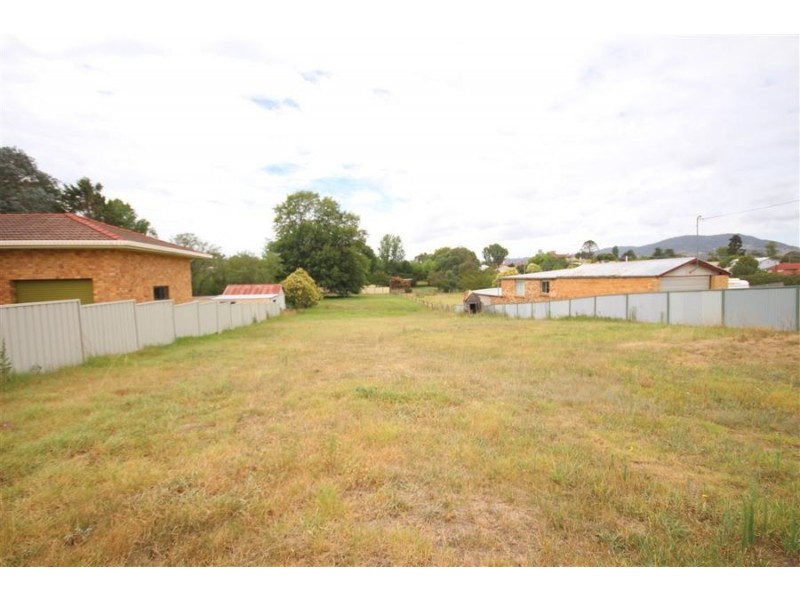 109 Miles Street, Tenterfield NSW 2372