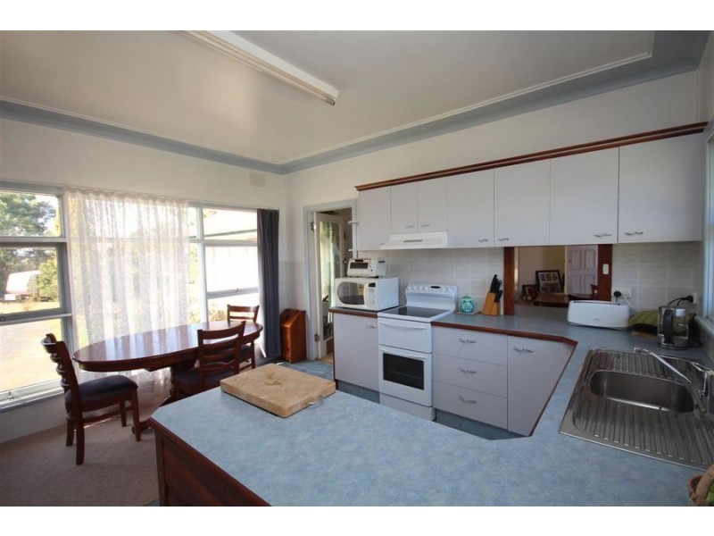 8854 New England Highway, Tenterfield NSW 2372