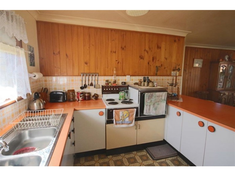 70 Clive Street, Tenterfield NSW 2372