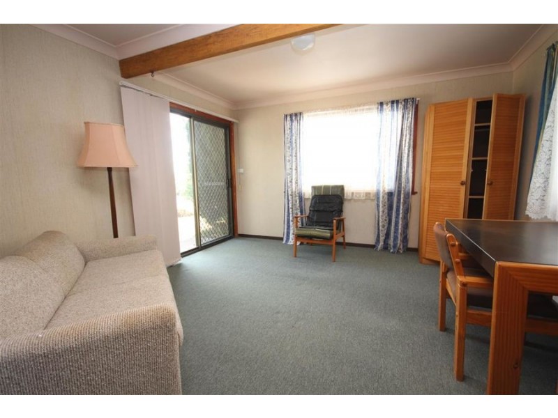69 Clive Street, Tenterfield NSW 2372