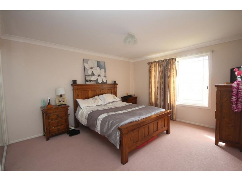 225 Bulwer Street, Tenterfield NSW 2372