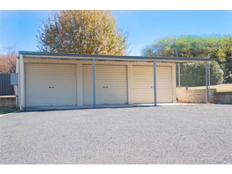 60 Polworth Street, Tenterfield NSW 2372
