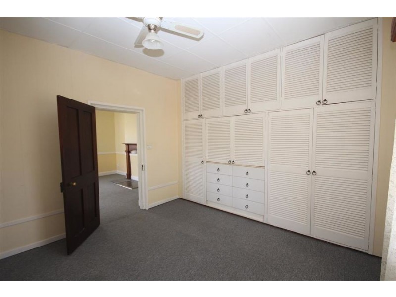 92 Wood Street, Tenterfield NSW 2372