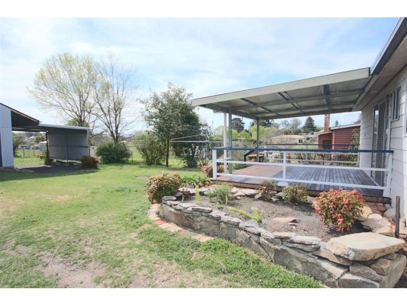 92 Wood Street, Tenterfield NSW 2372