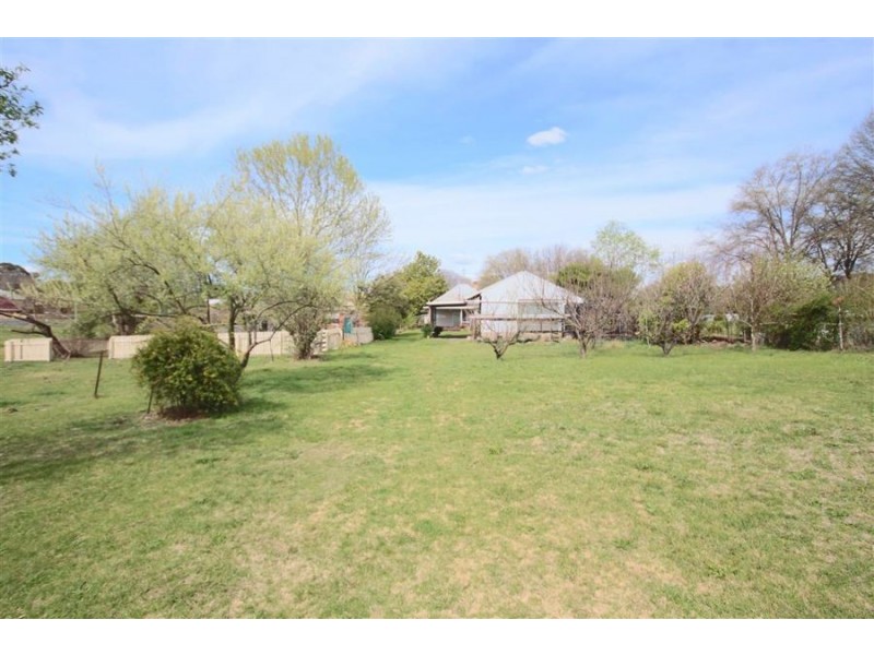 92 Wood Street, Tenterfield NSW 2372