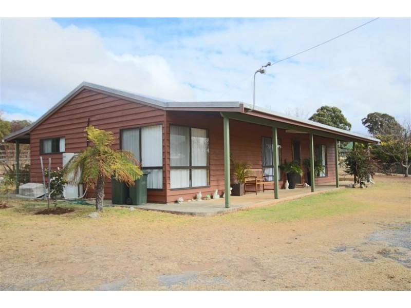 59 Riley Street, Tenterfield NSW 2372