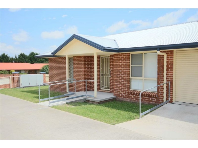 Unit 16 Scott Street, Tenterfield NSW 2372