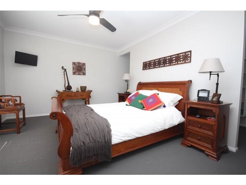 303 East Street, Tenterfield NSW 2372