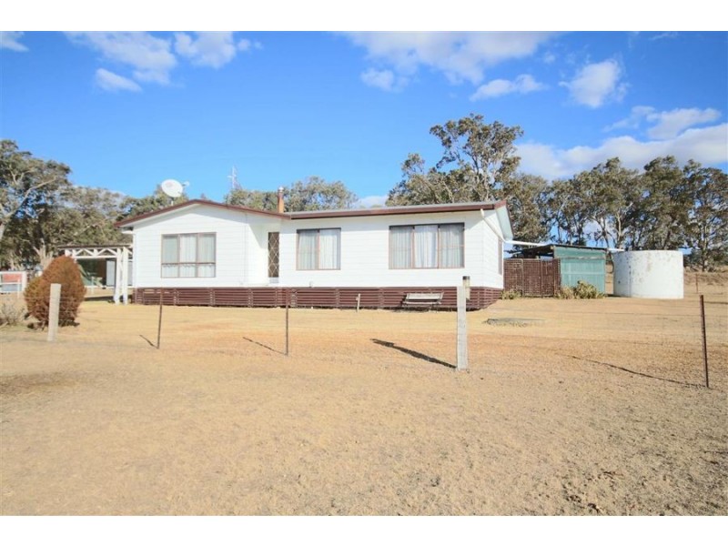 1277 Black Swamp Road, Tenterfield NSW 2372