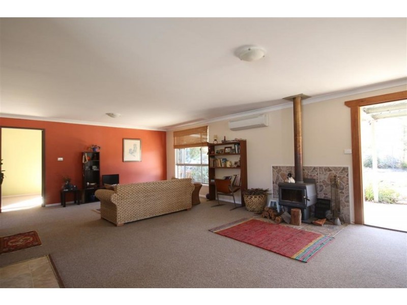86 Duncan Street, Tenterfield NSW 2372