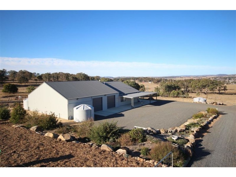 90 Neagles Lane, Tenterfield NSW 2372