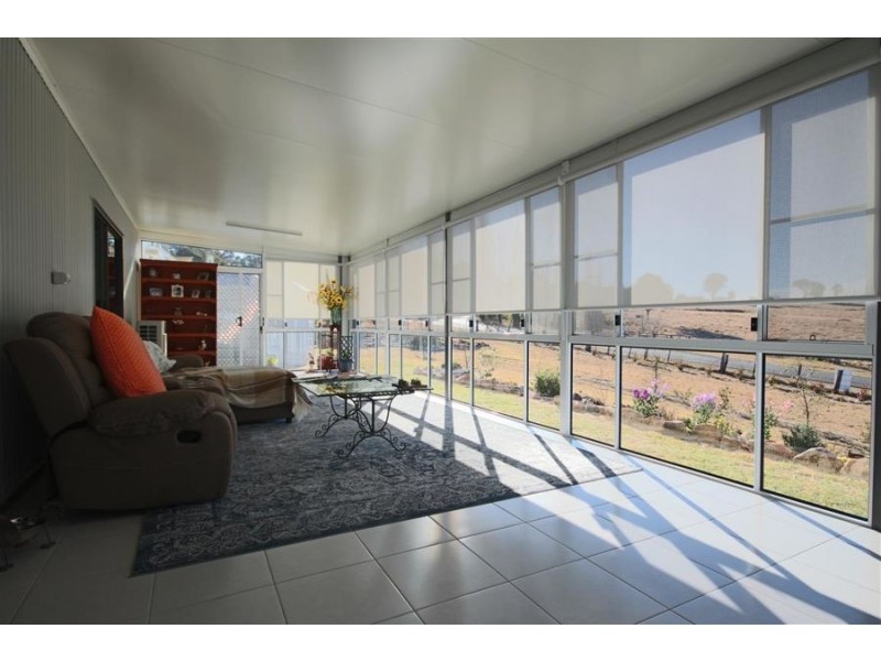 90 Neagles Lane, Tenterfield NSW 2372