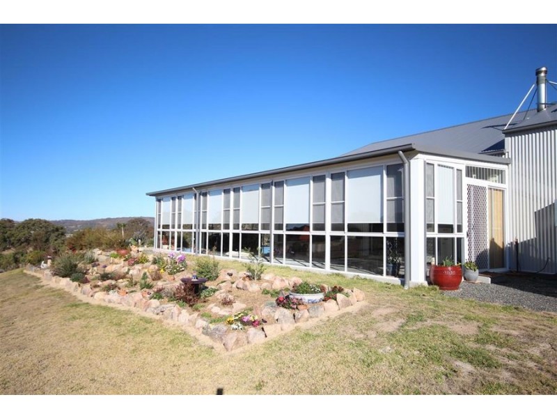 90 Neagles Lane, Tenterfield NSW 2372