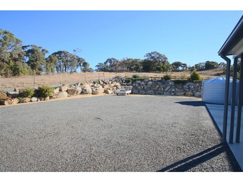 90 Neagles Lane, Tenterfield NSW 2372