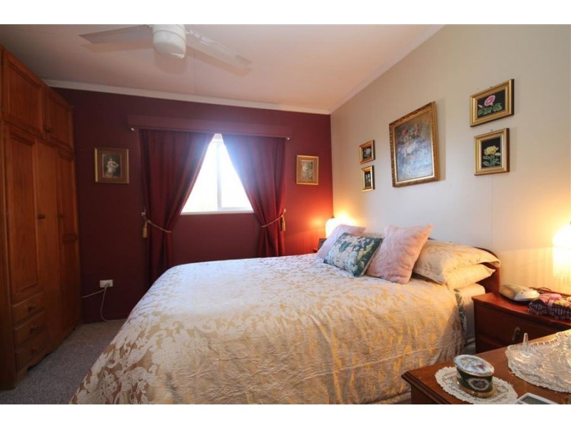 9 Drummond street, Tenterfield NSW 2372